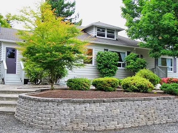 2037 173rd Ave NE, Redmond, WA 98052