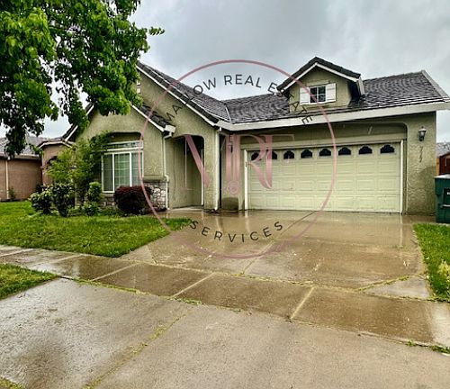 2nd image of 777 Anna Dr