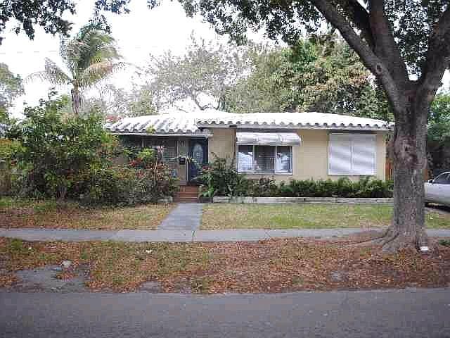 1st image of 1414 S 20th Ave