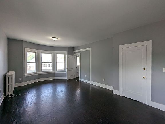 5th image of 69 Winthrop Ave #2