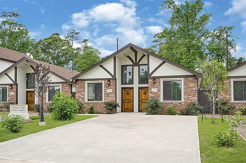 29529A Turnbury Village Dr Photo 1
