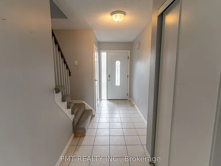 694 Carrying Pl — Photo 8