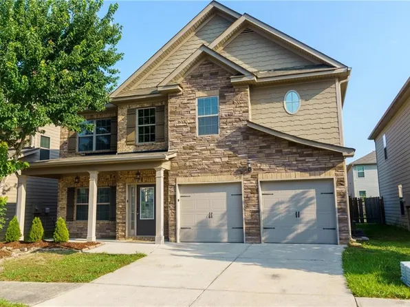 7646 Crawford Ct, Fairburn, GA 30213