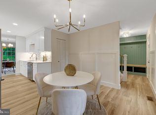 2931 Village Spring Ln, Vienna, VA 22181