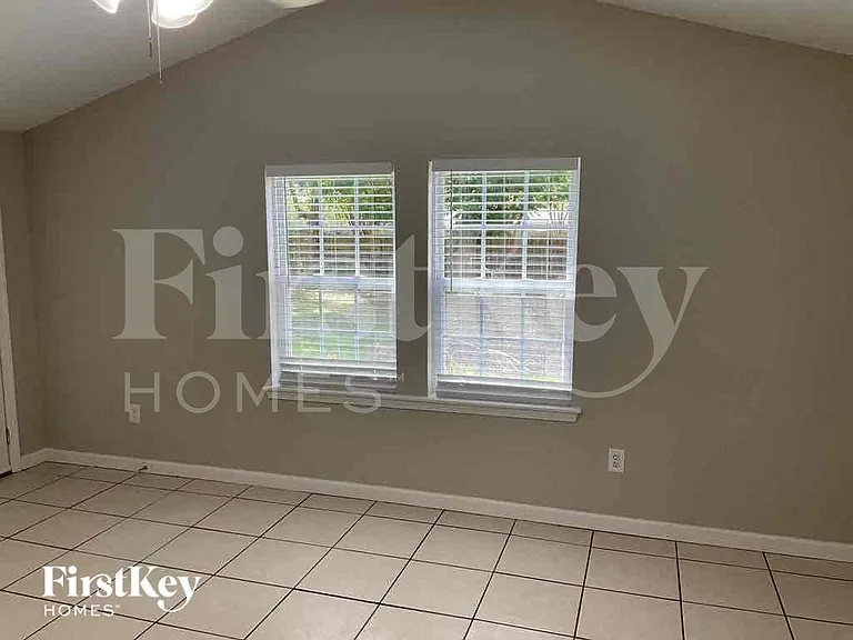 3044 San Salvadore Ave — Photo 10