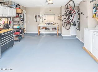 2587 Summer Tree Rd E, Jacksonville, FL 32246