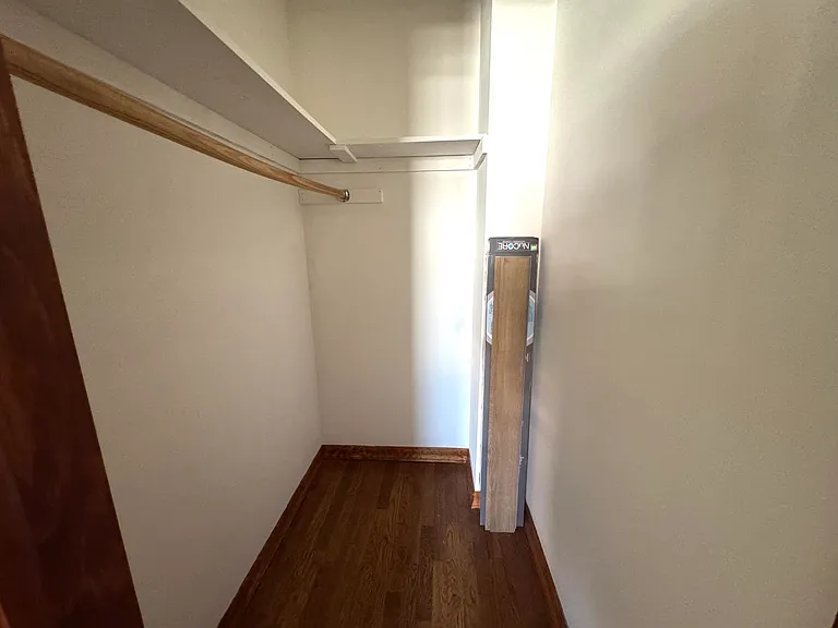 26-26 30th St #6 — Photo 10