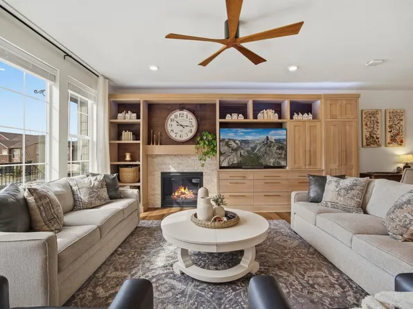 6997 Thunderview Dr, Timnath, CO 80547