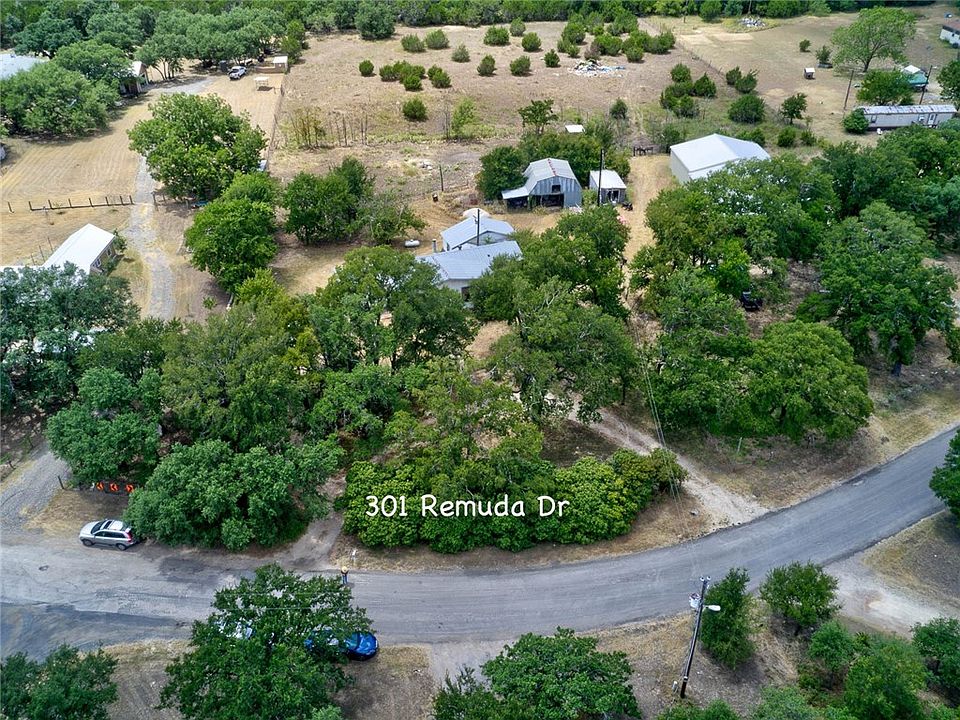 1st image of 301 Remuda Dr