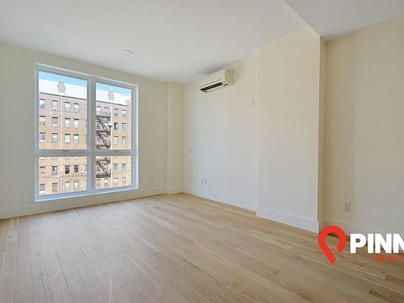 4th image of 210 Linden Blvd #6L