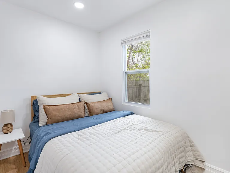 1523 E Madge Ave #1 — Photo 16