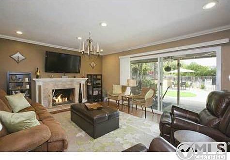 4th image of 8042 June Lake Dr