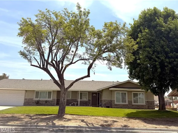 5772 Crown Dr, Jurupa Valley, CA 91752
