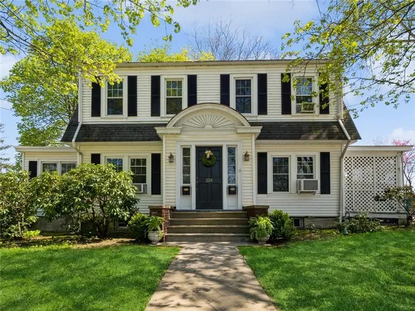 1224 North Avenue, Beacon, NY 12508
