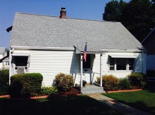 16 Winchester Ave, Worcester, MA 01603