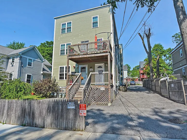 45 Nightingale St #B — Photo 57
