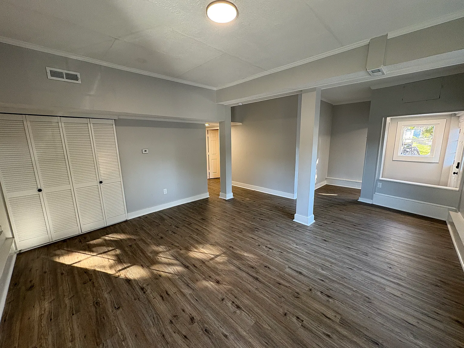 316 N Mt Pleasant Ave — Photo 3