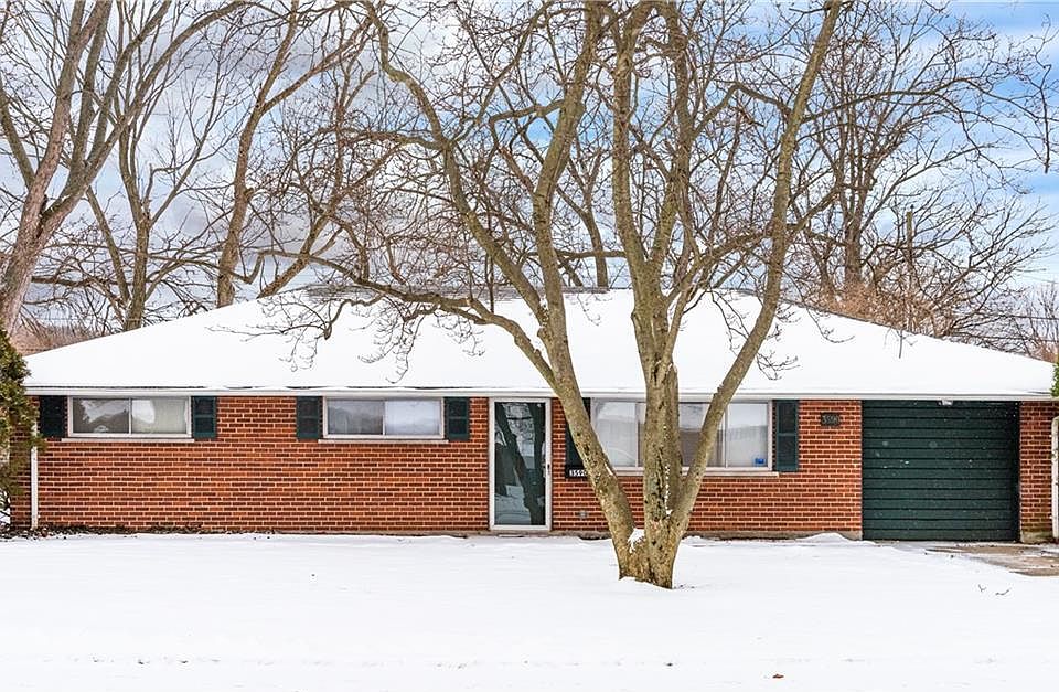 1st image of 3590 Waterbury Dr