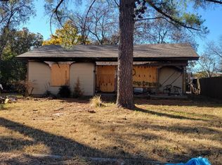 716 Grove St, Graham, TX 76450