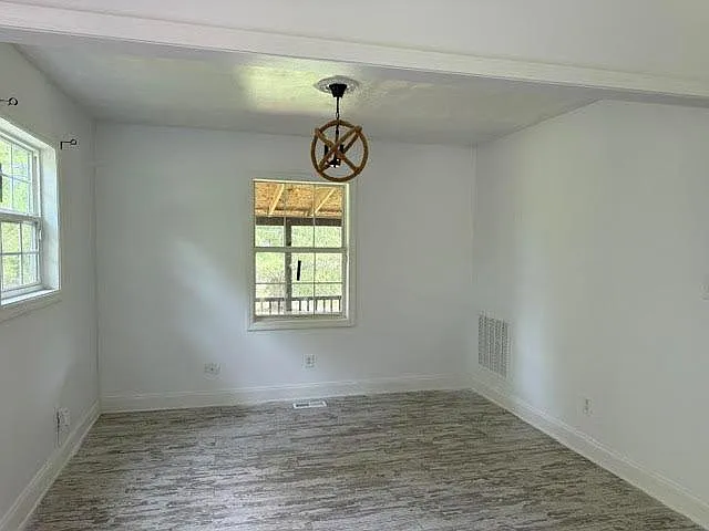 210 W James Cir — Photo 7