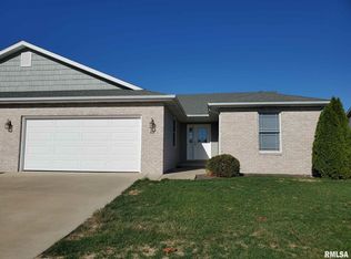 519 Karen Rose Dr, Rochester, IL 62563