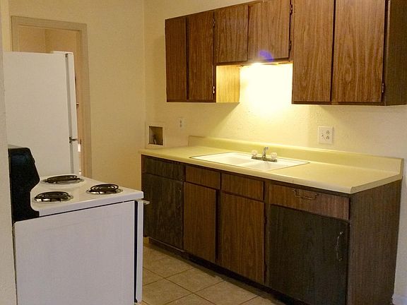 2nd image of 5910 Elm Valley Dr APT 3