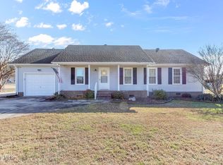 882 Berea Church Rd, Elizabeth City, NC 27909