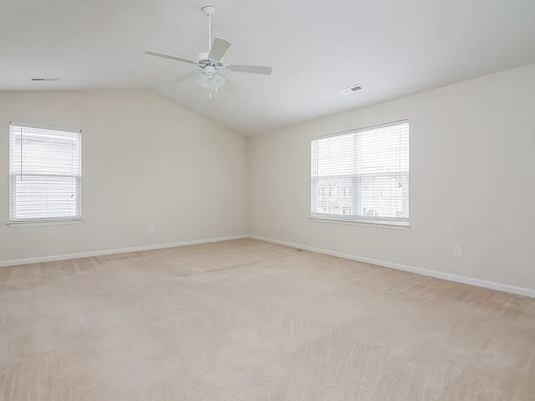 1345 Lowenstein St — Photo 11