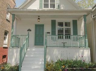 1750 W Grace St, Chicago, IL 60613