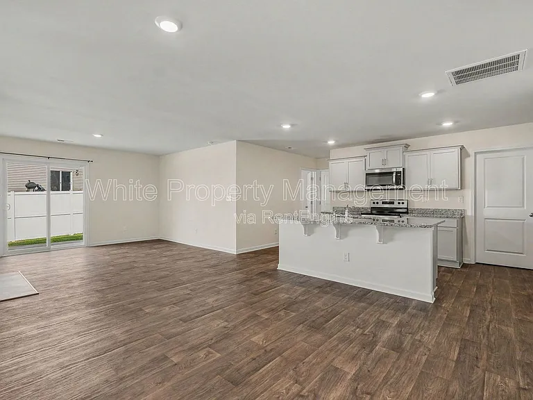 7316 Finnigan Rd — Photo 9