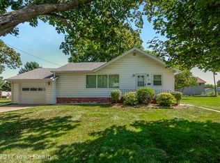 313 N Cherry St, Saint Charles, IA 50240