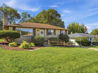 2775 Somia Dr, Parma, OH 44134