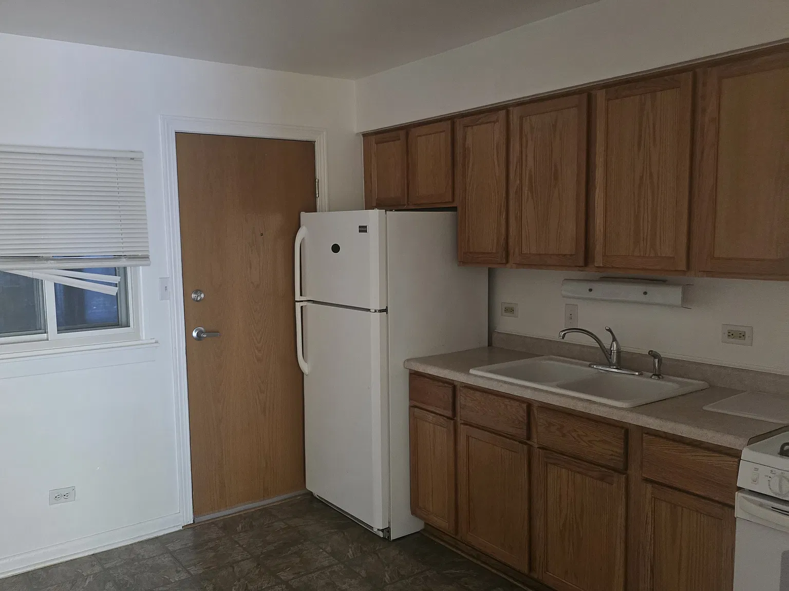 1 bed, 750 sqft, $1,450 — Photo 4
