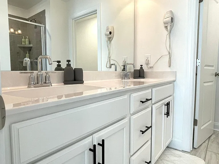 2321 Aniston Ct — Photo 18