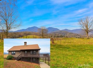 62 Douglas Dr, Leicester, NC 28748