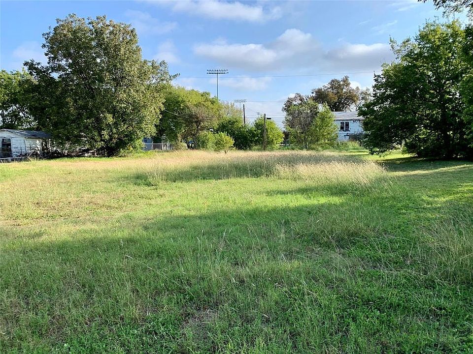 1st image of 405 S Brazos St Lot 6