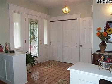 2nd image of 610 Colonial Dr