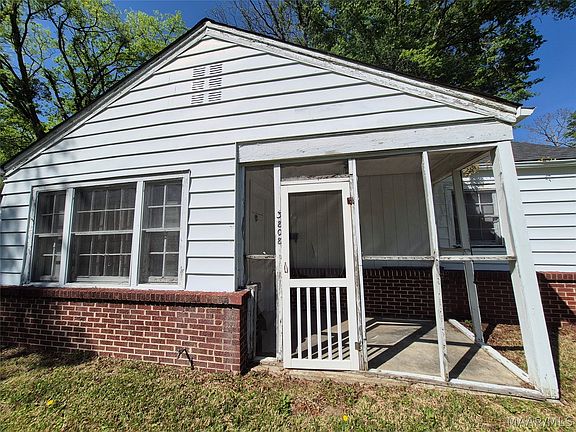 3rd image of 3808 Maclamar Rd