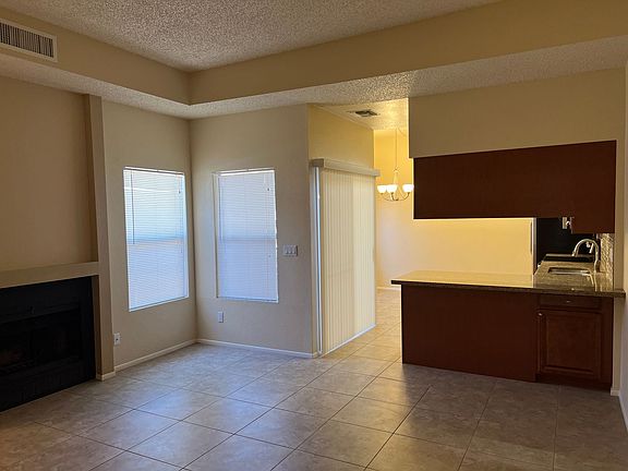 2nd image of 4505 W Pyracantha Dr