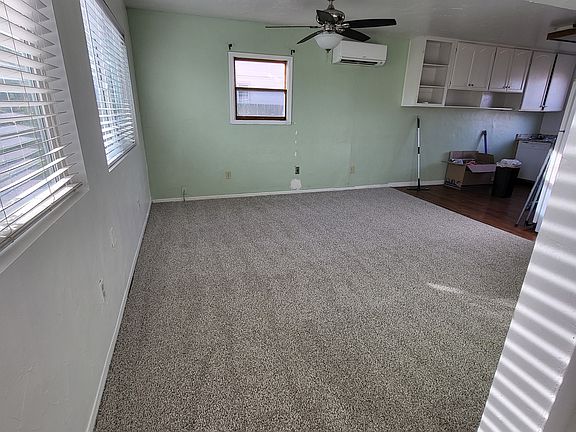 3rd image of 8020 E Lakeshore Dr
