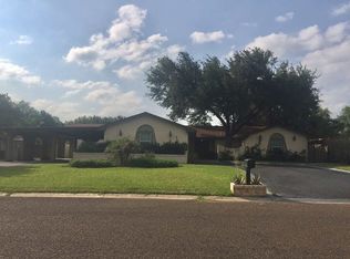 412 Surrey Rd, Laredo, TX 78041