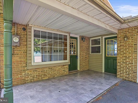 5th image of 25 Koser Rd