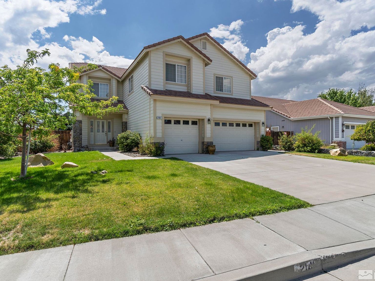 www.zillow.com