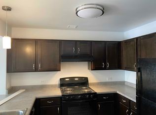 1515 Bryan St APT 108, Henry, IL