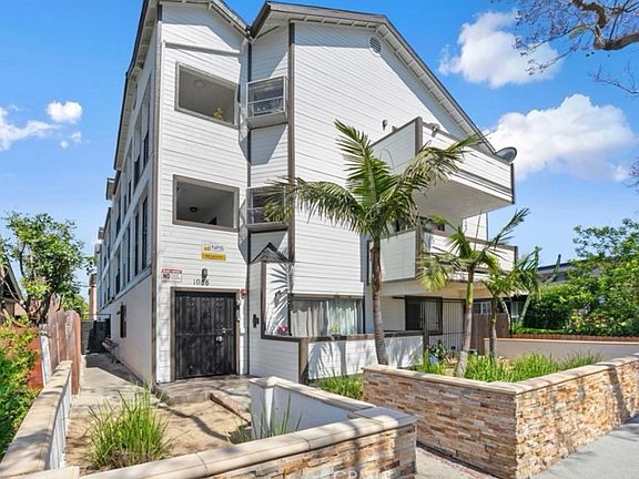 2nd image of 1086 Stanley Ave APT 202
