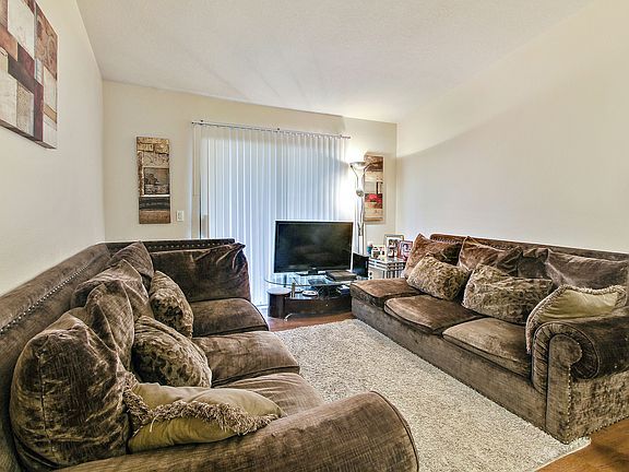 4th image of 1309 W Mission Blvd Unit 118
