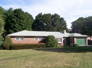 884 Old Connecticut Path, Framingham, MA 01701