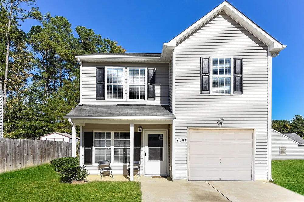 3 bed, 2.5 bath, 1487 sqft, $1,960 — Photo 1