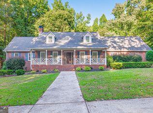 94 Deer Creek Trl, Hoschton, GA 30548