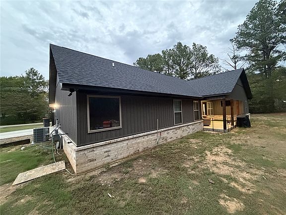 5th image of 5700 Country Aire Loop